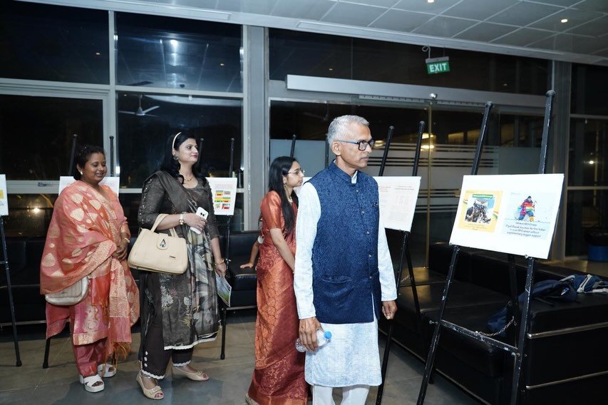 Har Ghar Tiranga Painting Exhibition on the occasion of the 80th Independence Day of India