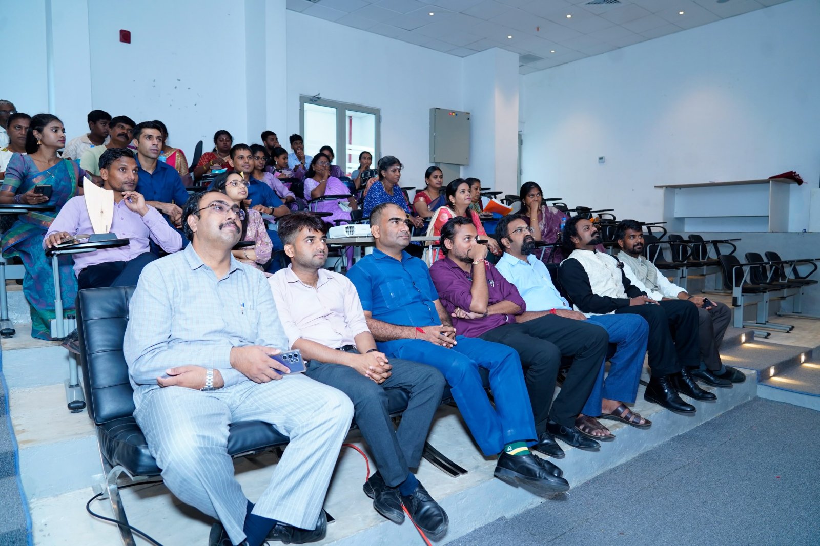 CGI Jaffna organized a seminar at JTCC as part of the 11th Ayurveda Day celebrations